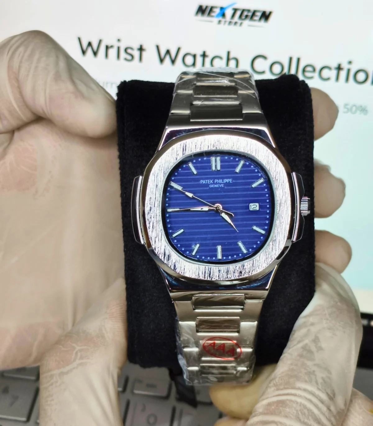 Patek Philippe Nautilus Blue Dial - Image 2